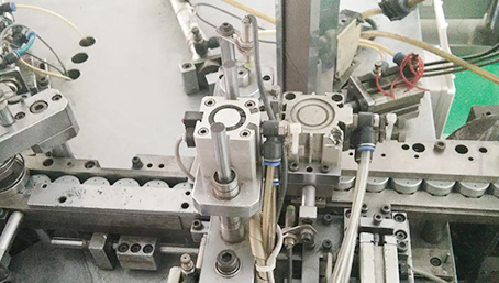 先進的設備，嚴格的生產標準|品質放心